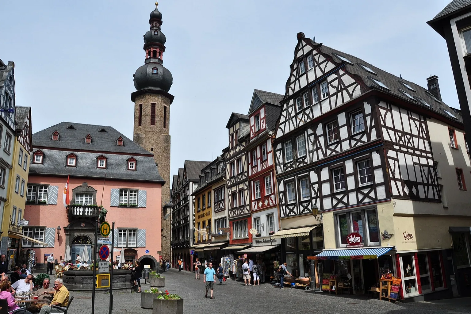 main square in Cochem (Cochem-Zell district, Rhineland-Palatinate, Germany).