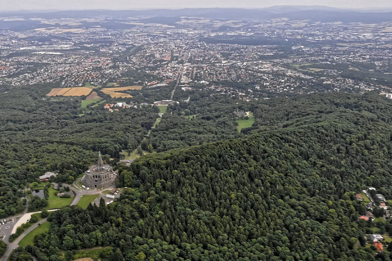Bilder vom Flug Nordholz-Hammelburg 2015: Blick auf Herkules, Schloss Wilhelmshöhe und Kassel
