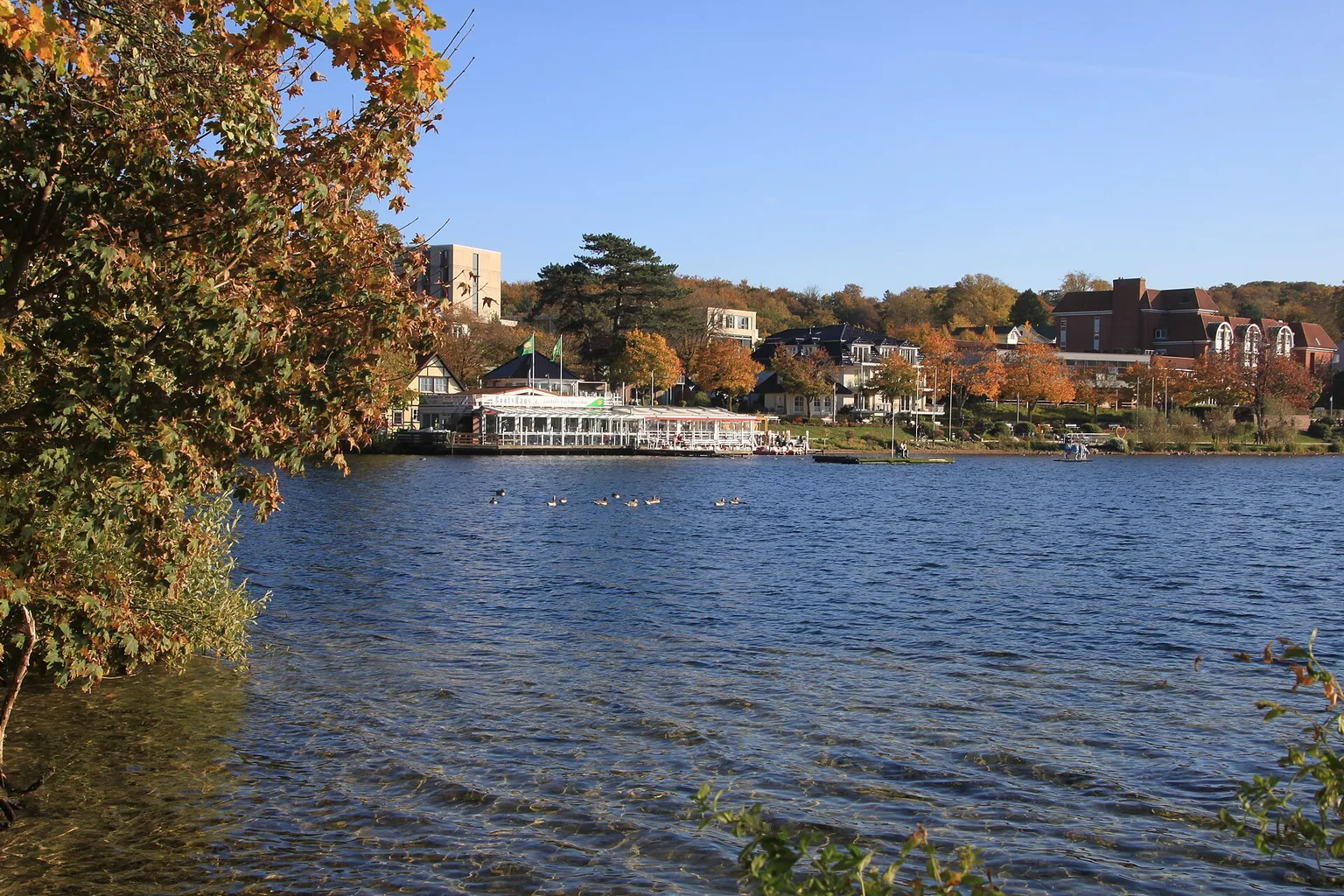 Malente, Restaurant "BootsHaus" an der Dieksee-Promenade