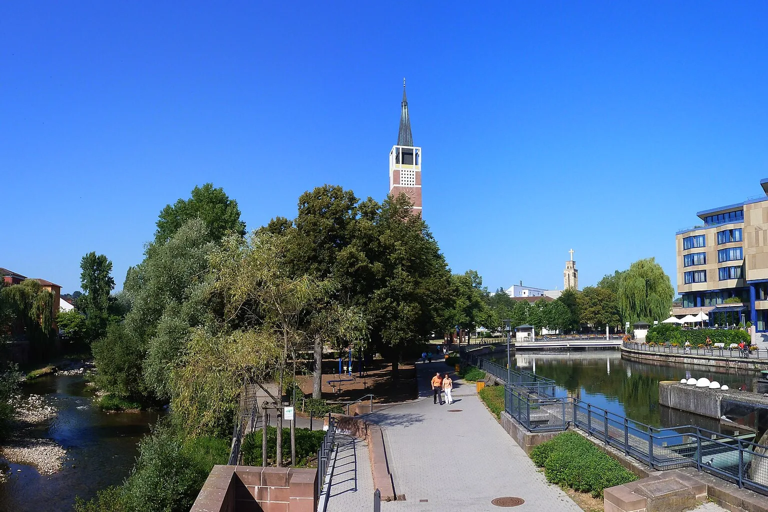 Panorama Nagold, Stadtkirche et Enz à Pforzheim (Bade-Würrtemberg) (projection cylindrique)