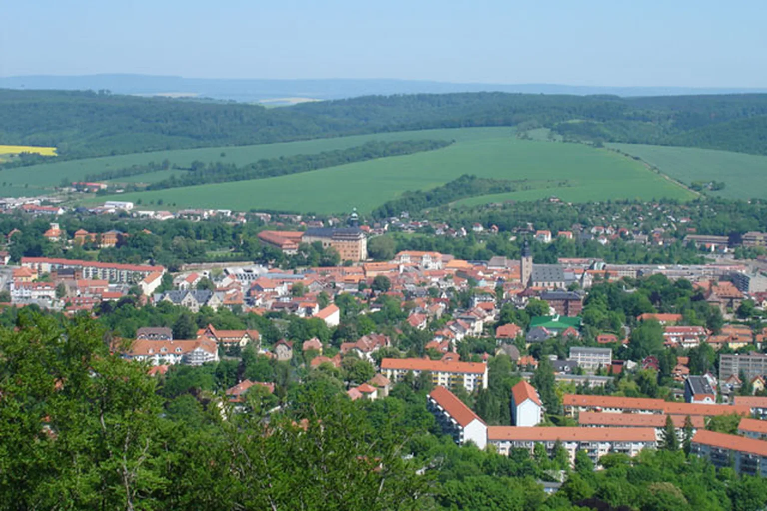 Blick auf das Stadtzentrum aus Sicht Spatenbergturm Possen
